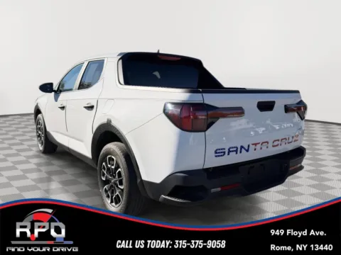 Another view of 2024 Hyundai Santa Cruz SEL for sale in Rome, NY at Rome Preowned Auto Sales