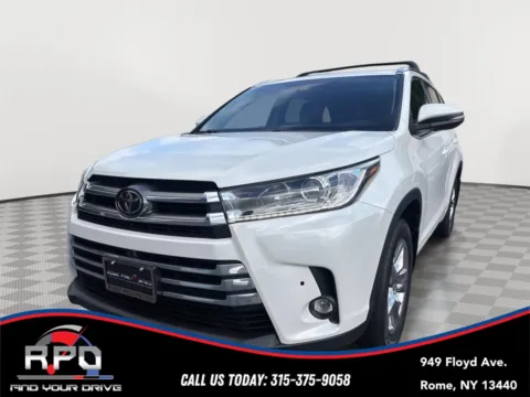 White 2019 Toyota Highlander Limited for sale in Rome, NY