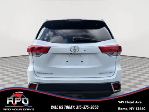 More photos of 2019 Toyota Highlander Limited at Rome Preowned Auto Sales, NY