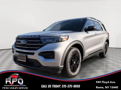 Silver 2022 Ford Explorer XLT for sale in Rome, NY