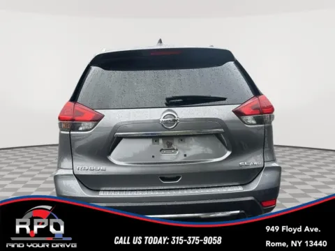 More photos of 2018 Nissan Rogue SL at Rome Preowned Auto Sales, NY