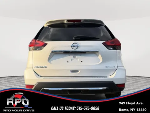 More photos of 2017 Nissan Rogue SV at Rome Preowned Auto Sales, NY