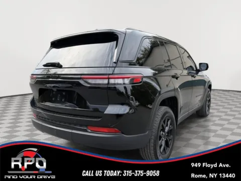 Another view of 2024 Jeep Grand Cherokee Altitude X for sale in Rome, NY at Rome Preowned Auto Sales