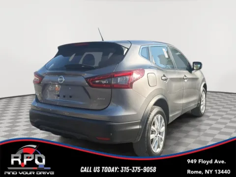 More photos of 2021 Nissan Rogue Sport S at Rome Preowned Auto Sales, NY