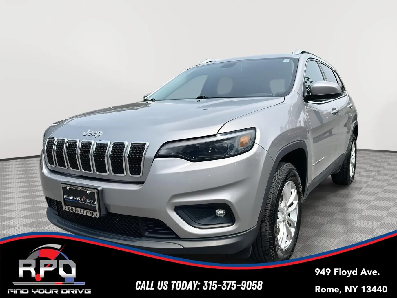 Silver 2019 Jeep Cherokee Latitude for sale in Rome, NY