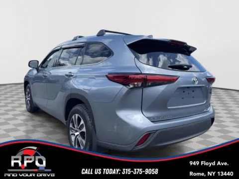 Another view of 2020 Toyota Highlander XLE for sale in Rome, NY at Rome Preowned Auto Sales
