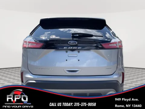 More photos of 2022 Ford Edge Titanium at Rome Preowned Auto Sales, NY