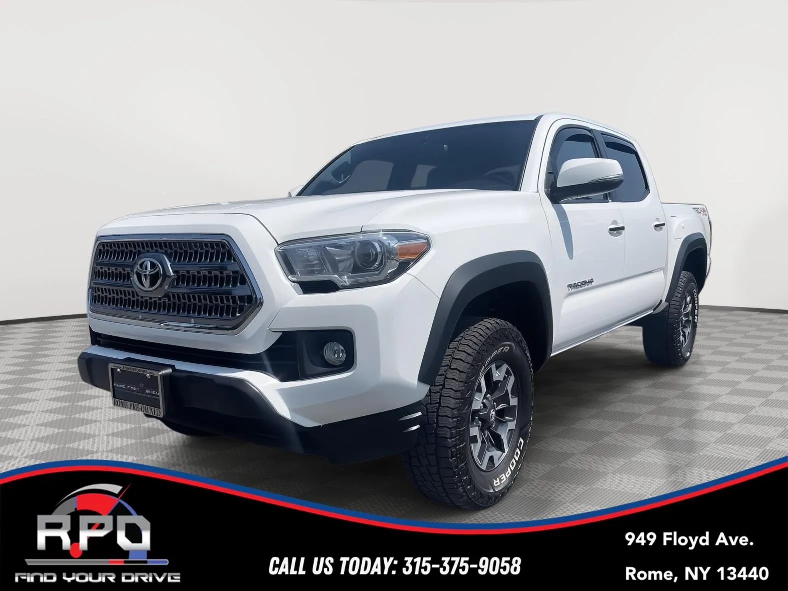 White 2017 Toyota Tacoma TRD Off Road for sale in Rome, NY