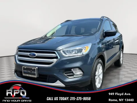 Green 2019 Ford Escape SEL for sale in Rome, NY
