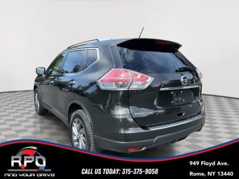 Another view of 2016 Nissan Rogue SL for sale in Rome, NY at Rome Preowned Auto Sales