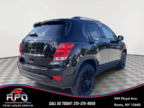 More photos of 2022 Chevrolet Trax LT at Rome Preowned Auto Sales, NY