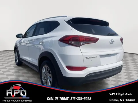 Another view of 2017 Hyundai Tucson SE for sale in Rome, NY at Rome Preowned Auto Sales