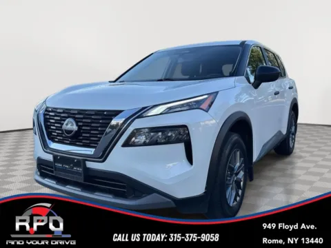 White 2023 Nissan Rogue S for sale in Rome, NY