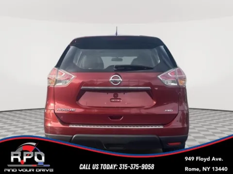 More photos of 2016 Nissan Rogue S at Rome Preowned Auto Sales, NY