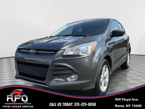 White 2016 Ford Escape SE for sale in Rome, NY