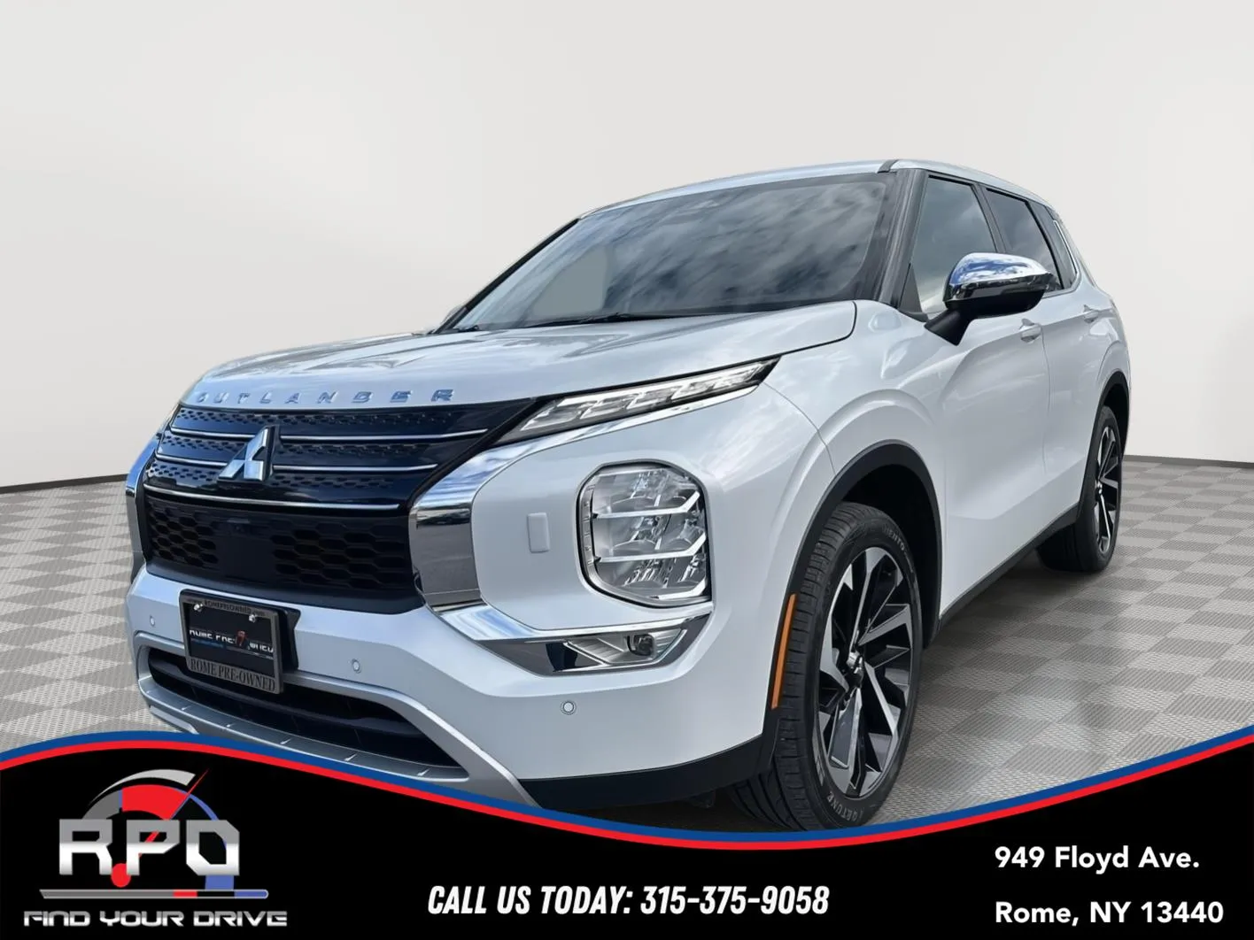 White 2022 Mitsubishi Outlander Black Edition for sale in Rome, NY