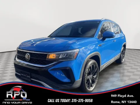 Blue 2022 Volkswagen Taos SE for sale in Rome, NY