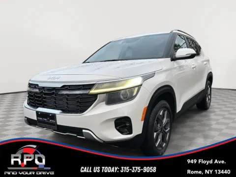 White 2024 Kia Seltos S for sale in Rome, NY