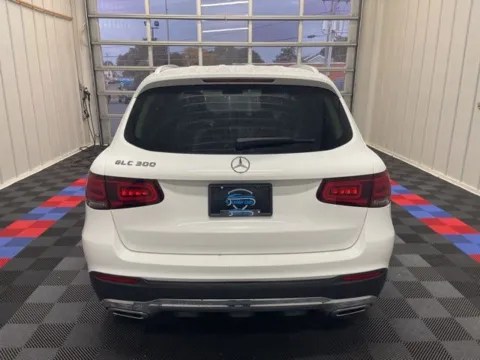 More photos of 2022 Mercedes-Benz GLC 300 at Candy Cars, NY
