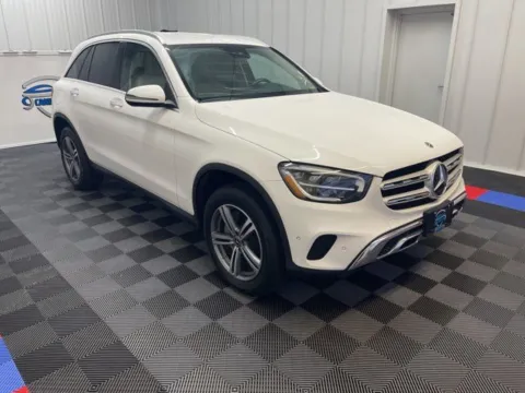 Photos of 2022 Mercedes-Benz GLC 300 for sale in Syracuse, NY at Candy Cars
