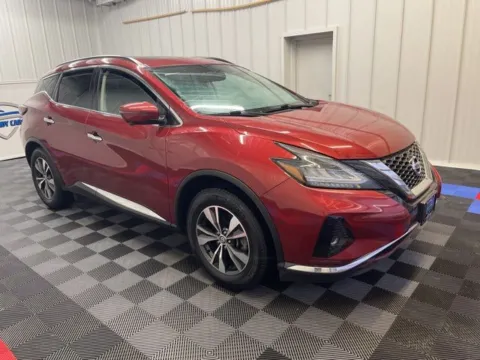 Photos of 2019 Nissan Murano SV for sale in Syracuse, NY at Candy Cars