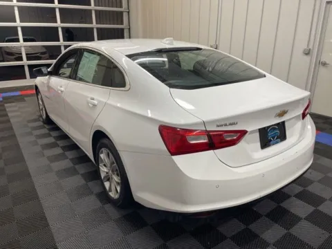 More photos of 2024 Chevrolet Malibu LT at Candy Cars, NY