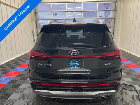 More photos of 2023 Hyundai Santa Fe Calligraphy at Candy Cars, NY