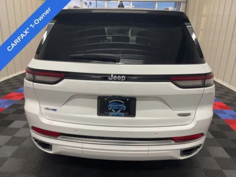 More photos of 2023 Jeep Grand Cherokee Summit Reserve 4xe at Candy Cars, NY