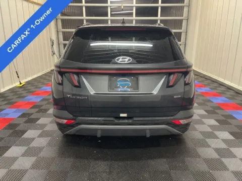 More photos of 2024 Hyundai Tucson Limited at Candy Cars, NY