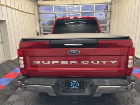 More photos of 2022 Ford F-250SD XLT at Candy Cars, NY