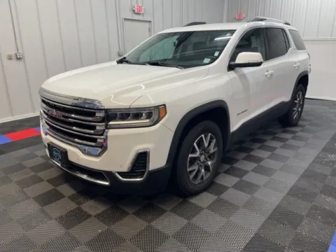 More photos of 2021 GMC Acadia SLE at Candy Cars, NY
