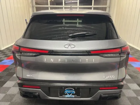 More photos of 2023 INFINITI QX60 PURE at Candy Cars, NY