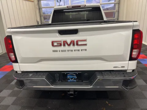More photos of 2021 GMC Sierra 1500 SLE at Candy Cars, NY