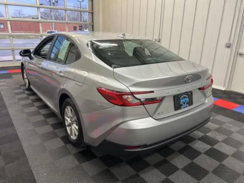 More photos of 2025 Toyota Camry XLE at Candy Cars, NY