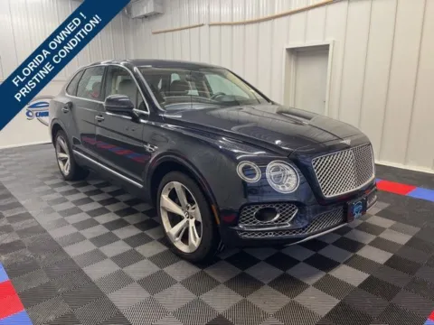 Photos of 2018 Bentley Bentayga W12 for sale in Syracuse, NY at Candy Cars