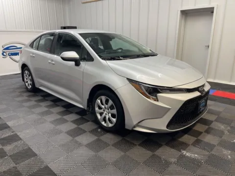 Photos of 2020 Toyota Corolla LE for sale in Syracuse, NY at Candy Cars