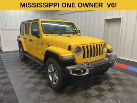 Yellow 2019 Jeep Wrangler Unlimited Sahara for sale in Syracuse, NY