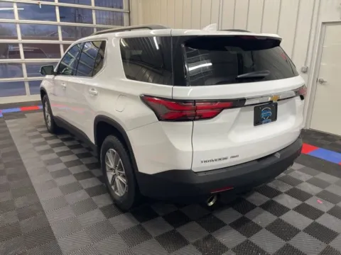More photos of 2023 Chevrolet Traverse LT at Candy Cars, NY