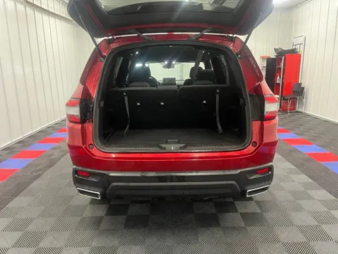 More photos of 2023 Honda Pilot Sport at Candy Cars, NY