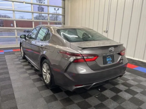 More photos of 2024 Toyota Camry SE at Candy Cars, NY