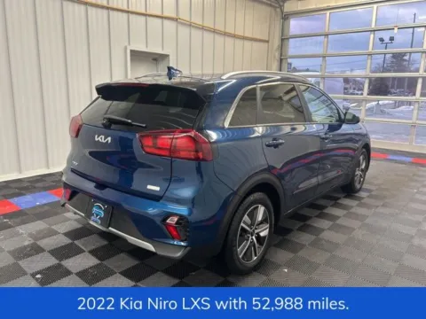 Another view of 2022 Kia Niro LXS for sale in Syracuse, NY at Candy Cars