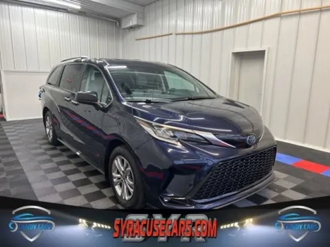 Blue 2022 Toyota Sienna XSE for sale in Syracuse, NY