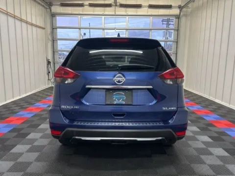 More photos of 2018 Nissan Rogue SL at Candy Cars, NY