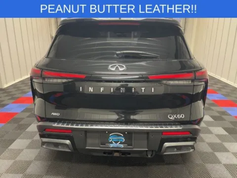 More photos of 2023 INFINITI QX60 Autograph at Candy Cars, NY