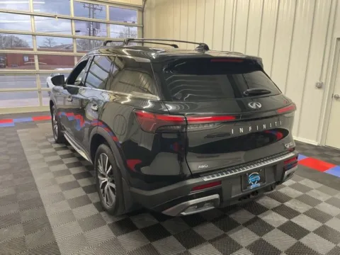 More photos of 2023 INFINITI QX60 Autograph at Candy Cars, NY