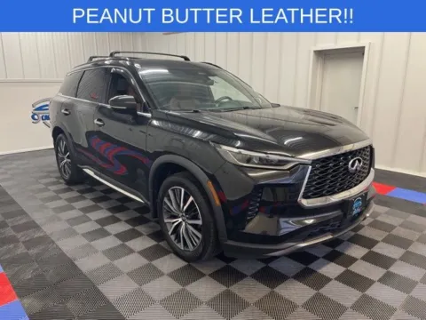 Photos of 2023 INFINITI QX60 Autograph for sale in Syracuse, NY at Candy Cars