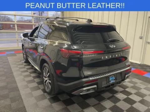 More photos of 2023 INFINITI QX60 Autograph at Candy Cars, NY