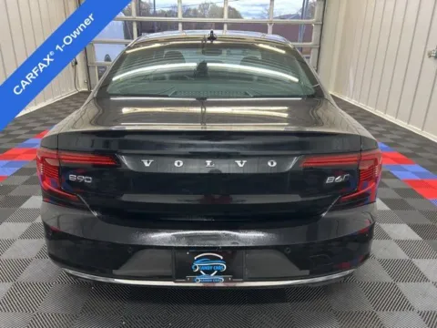 More photos of 2024 Volvo S90 B6 Plus at Candy Cars, NY