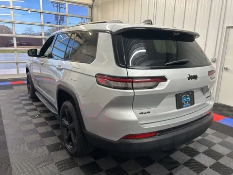 More photos of 2024 Jeep Grand Cherokee L Limited at Candy Cars, NY