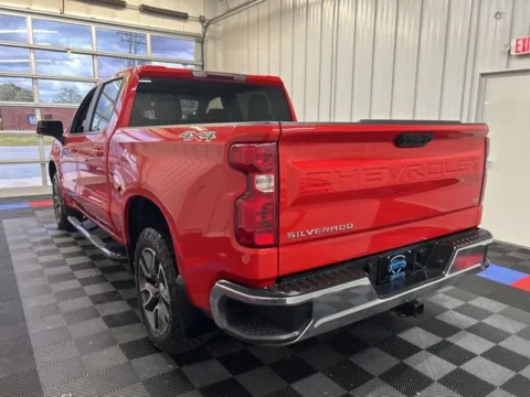 More photos of 2022 Chevrolet Silverado 1500 LT at Candy Cars, NY